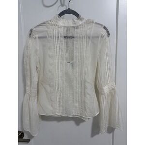 White House Black‎ Market Lace Trimmed Mock Neck Blouse Bell Sleeve Size 2